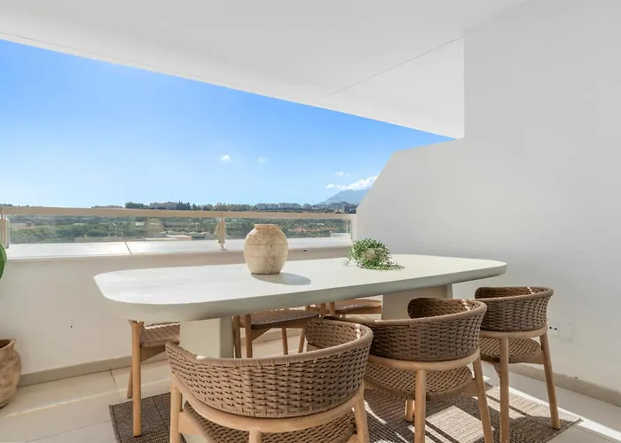 Oceana Gardens 3br Panoramic View