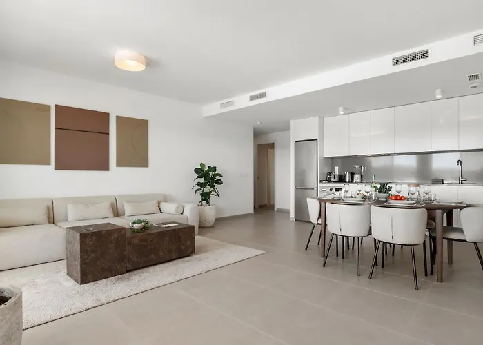 アパート Oceana Gardens 3br Panoramic View エステポナ