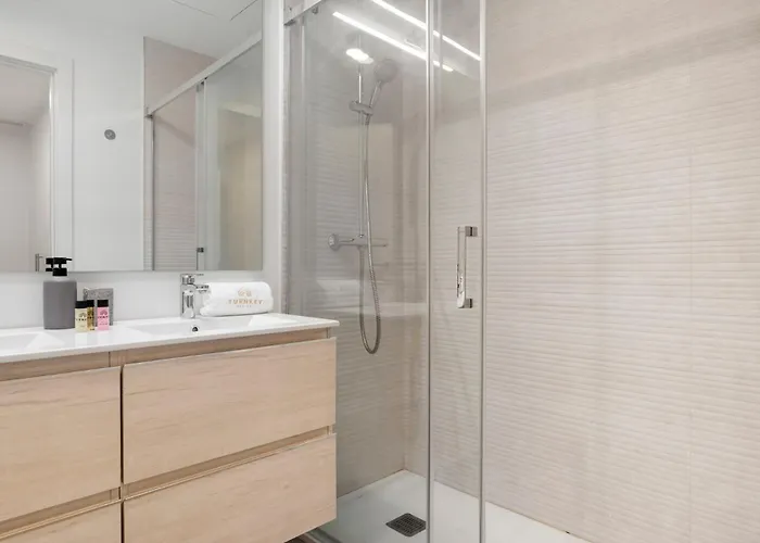 アパート Oceana Gardens 3br Panoramic View エステポナ