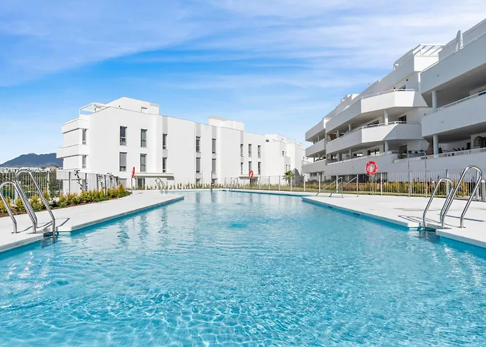 Oceana Gardens 3br Panoramic View Apartment *